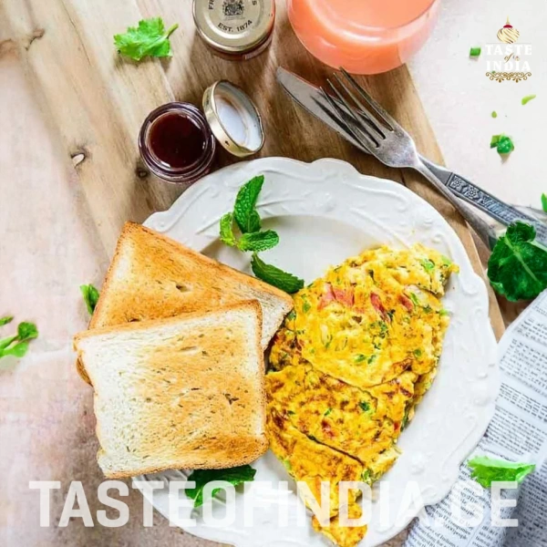 Masala Omlet with TOAST BREAD